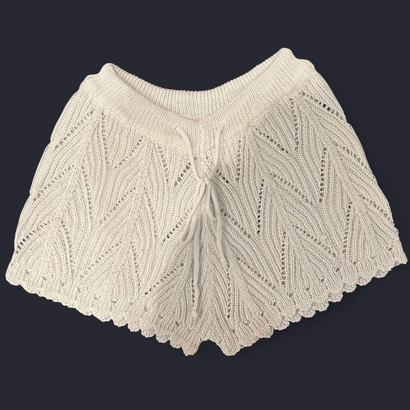 SHEIN Pants - SHEIN White Knit Shorts